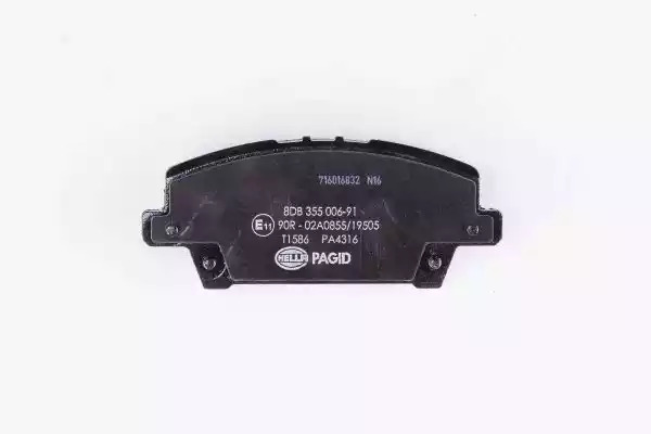 Комплект тормозных колодок HELLA PAGID 8DB 355 006-911 (T1586, 24087, 24405, 24406)