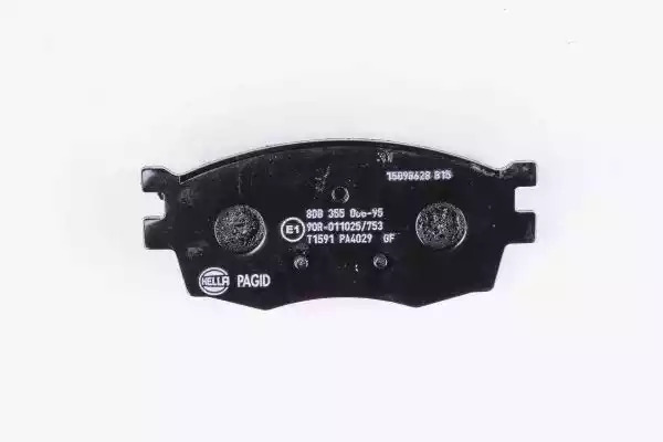 Комплект тормозных колодок HELLA PAGID 8DB 355 006-951 (T1591, 24317, 24318, 24319, 8266D1156)