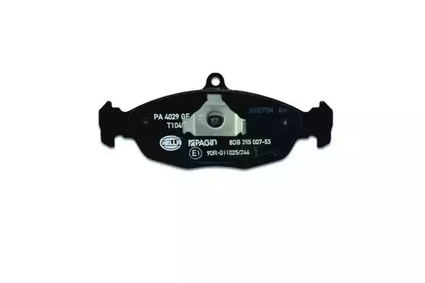 Комплект тормозных колодок HELLA PAGID 8DB 355 007-531 (T1045, 20547, 21353, 7563D688, 8250D1139)