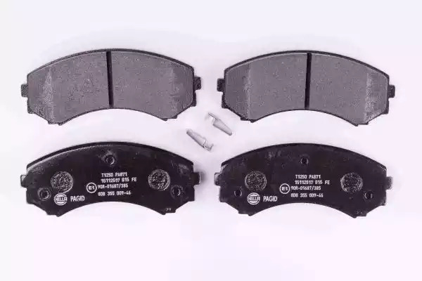 Комплект тормозных колодок HELLA PAGID 8DB 355 009-461 (T1250, 23488, 7429D550)