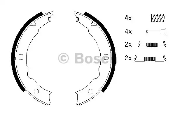 Комлект тормозных накладок BOSCH 0 986 487 579 (BS821)